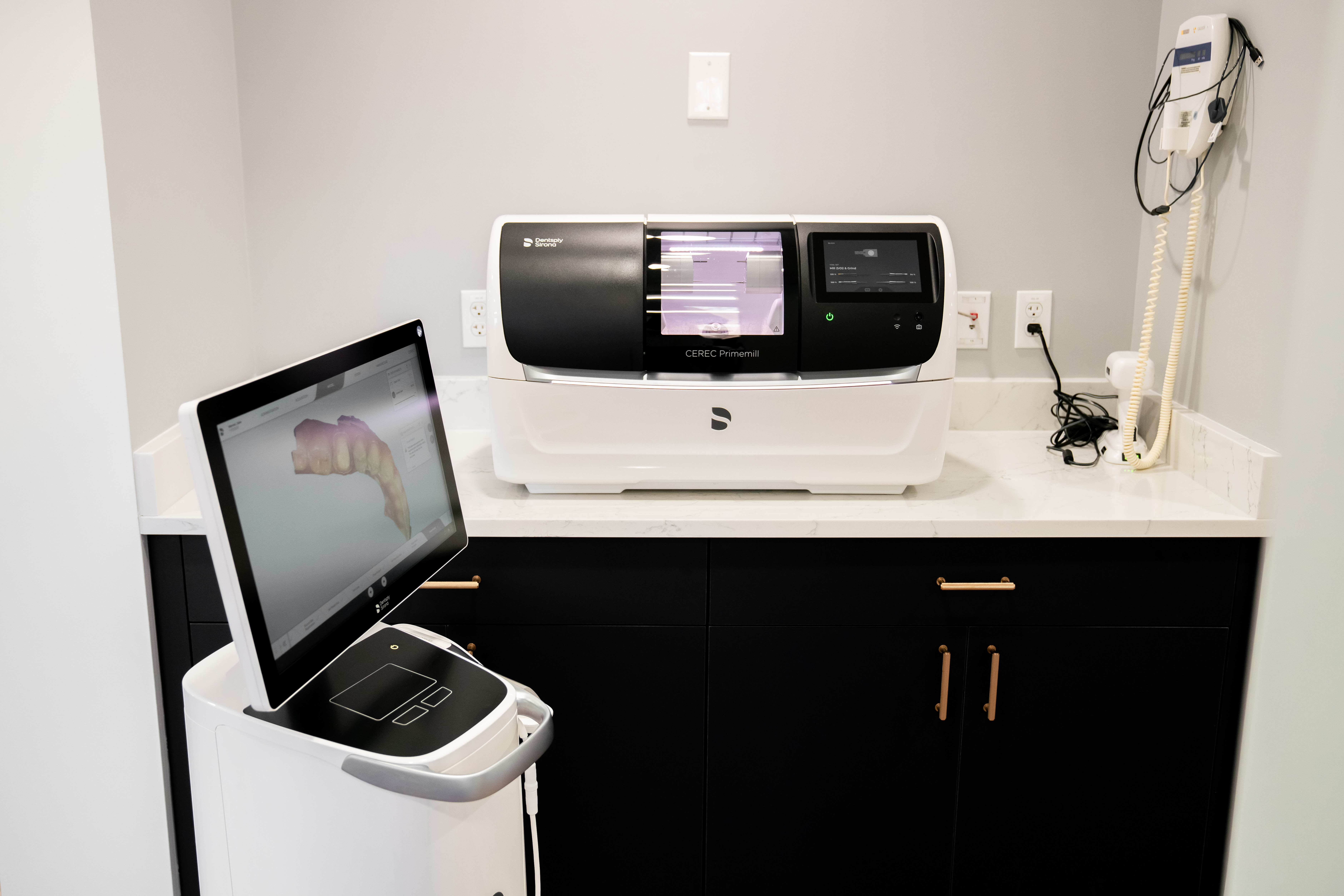 McDowell 32 CEREC PrimeScan PrimeMill